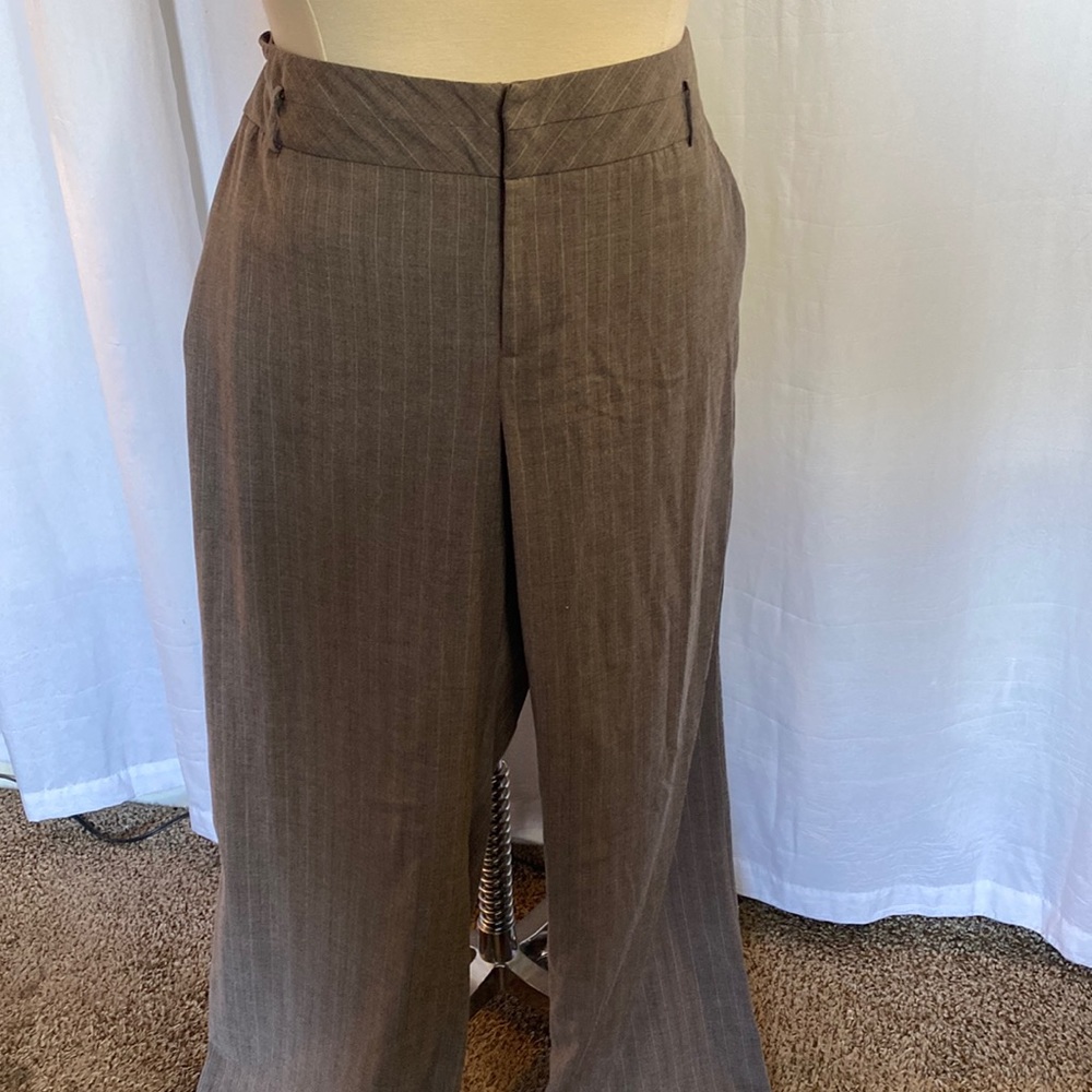 Gray/Brown Wide leg Pinstriped Pants